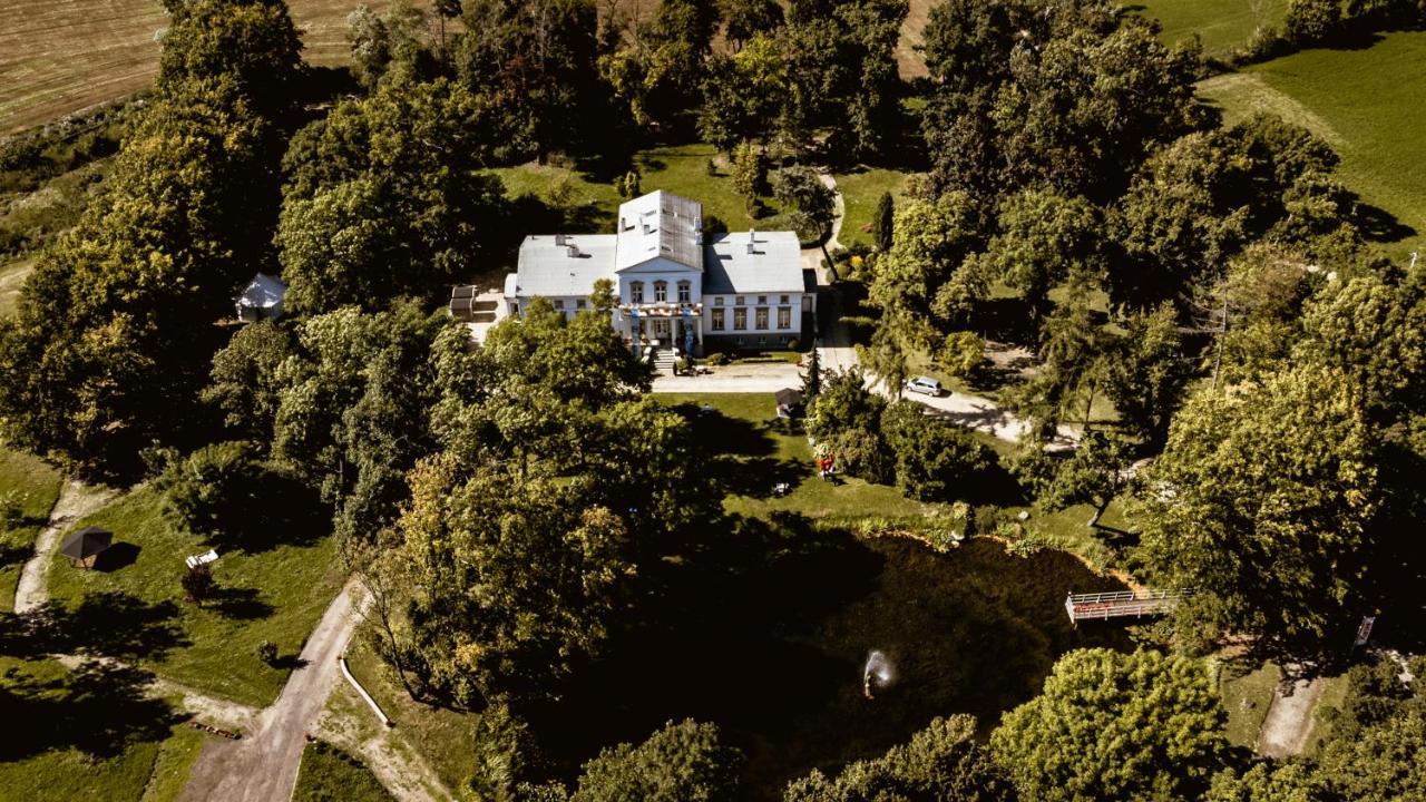 فيلا Dwor Podstolice - House Of Rosenthal المظهر الخارجي الصورة