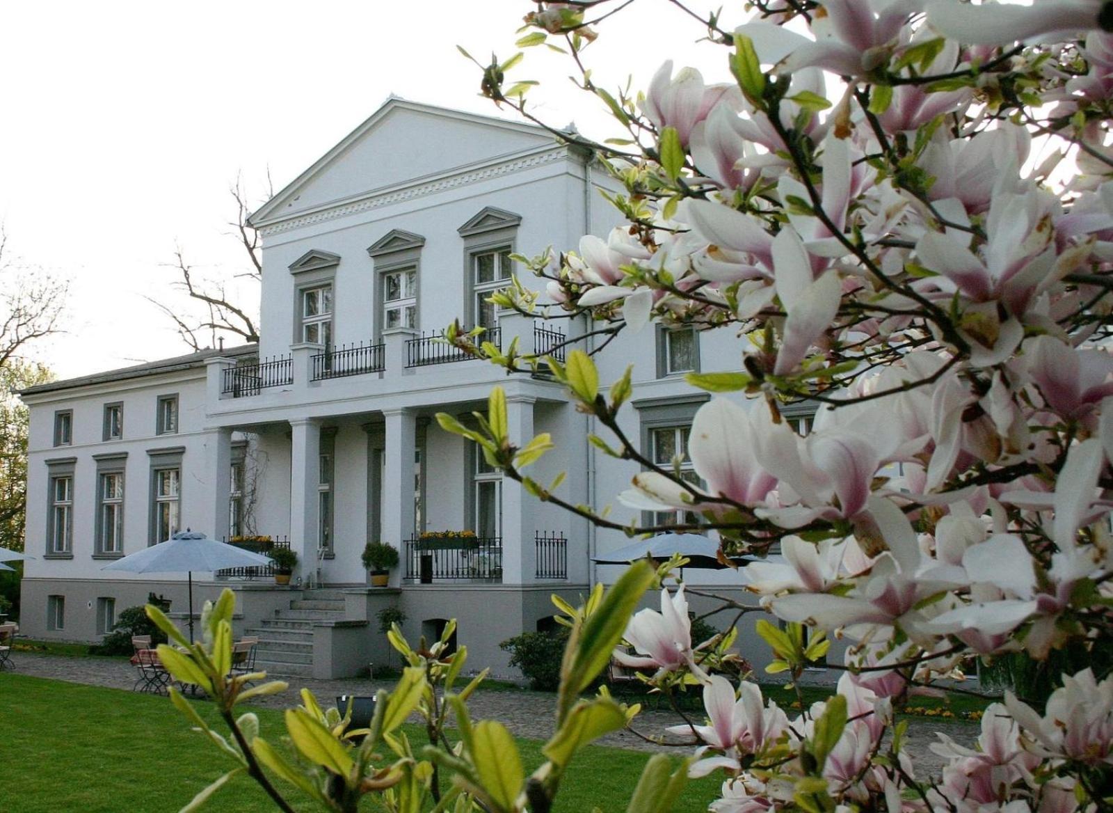 فيلا Dwor Podstolice - House Of Rosenthal المظهر الخارجي الصورة